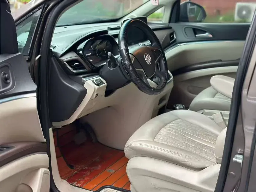 2020 Buick GL8 2.0T 237HP L4 9AT,autocango,china used car exporter,china ev exporter,chinese used car exporter,chinese used ev exporter