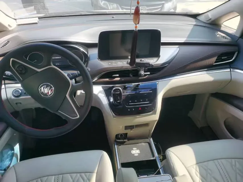 2020 Buick GL8 2.0T 237HP L4 9AT,autocango,china used car exporter,china ev exporter,chinese used car exporter,chinese used ev exporter
