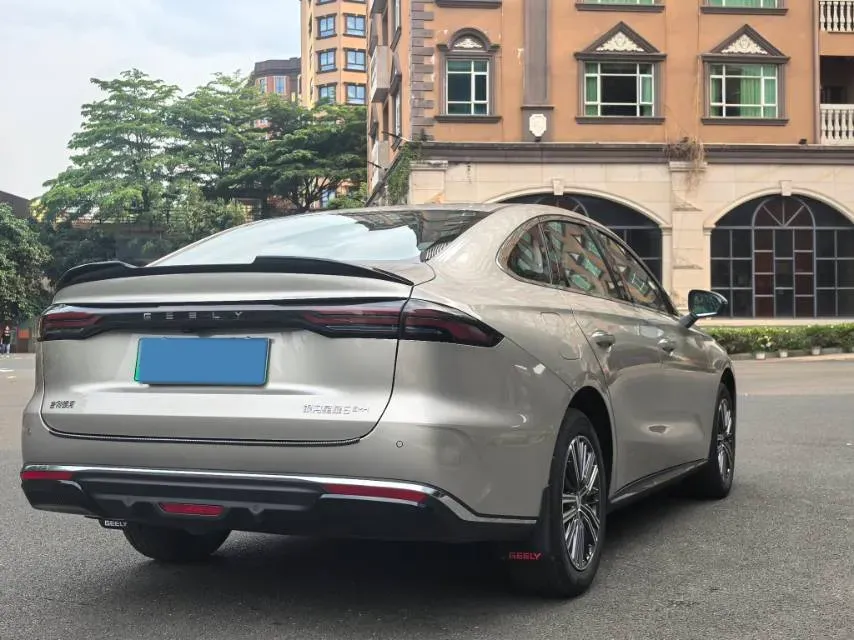 2025 Geely Galaxy A7 1.5L 112HP L4 1DHT PHEV,autocango,china used car exporter,china ev exporter,chinese used car exporter,chinese used ev exporter