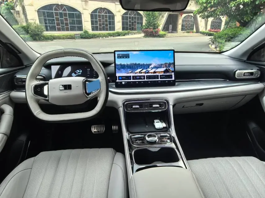 2025 Geely Galaxy A7 1.5L 112HP L4 1DHT PHEV,autocango,china used car exporter,china ev exporter,chinese used car exporter,chinese used ev exporter