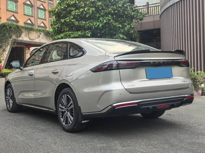2025 Geely Galaxy A7 1.5L 112HP L4 1DHT PHEV,autocango,china used car exporter,china ev exporter,chinese used car exporter,chinese used ev exporter