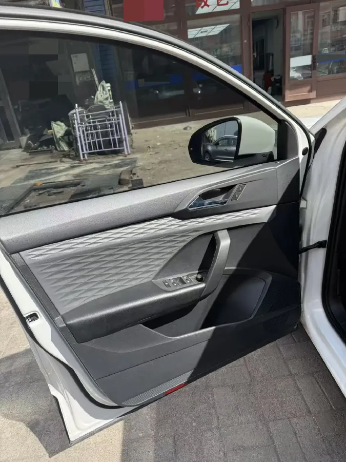 2021 Volkswagen Tharu 1.4T 150HP L4 7DCT,autocango,china used car exporter,china ev exporter,chinese used car exporter,chinese used ev exporter