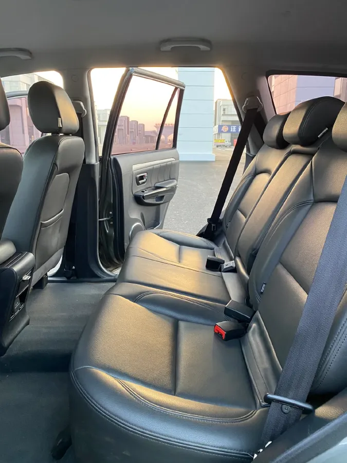 2018 Haval H5 Class 2.0T 190HP L4 6MT,autocango,china used car exporter,china ev exporter,chinese used car exporter,chinese used ev exporter