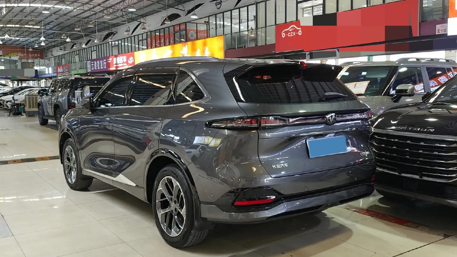 2025 ChangAn CS75 Plus 1.5T 192HP L4 8AT,autocango,china used car exporter,china ev exporter,chinese used car exporter,chinese used ev exporter