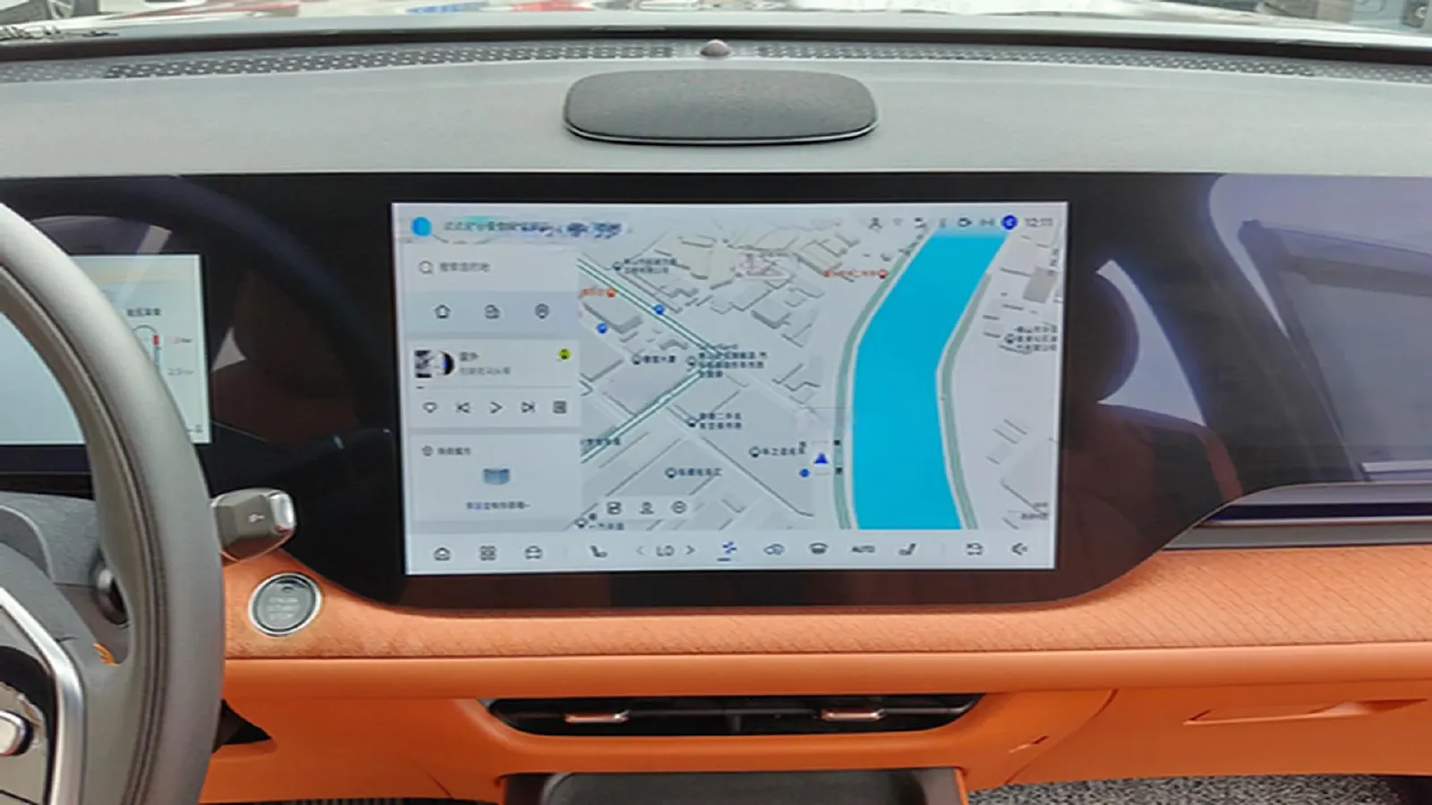 2025 ChangAn CS75 Plus 1.5T 192HP L4 8AT,autocango,china used car exporter,china ev exporter,chinese used car exporter,chinese used ev exporter