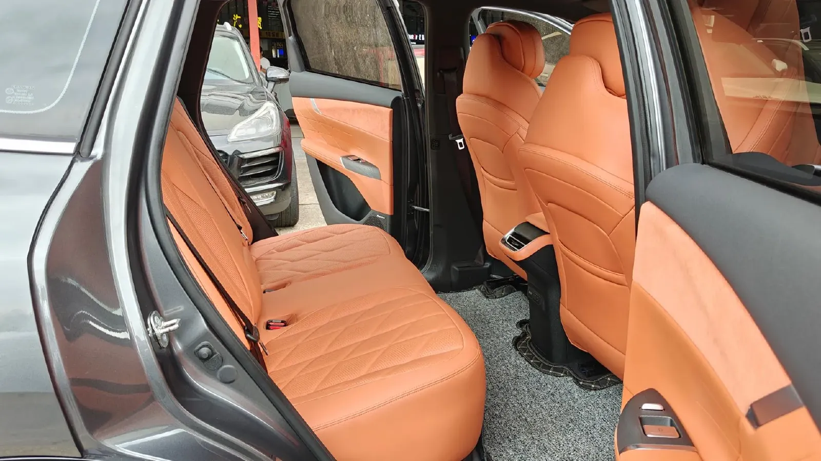 2025 ChangAn CS75 Plus 1.5T 192HP L4 8AT,autocango,china used car exporter,china ev exporter,chinese used car exporter,chinese used ev exporter