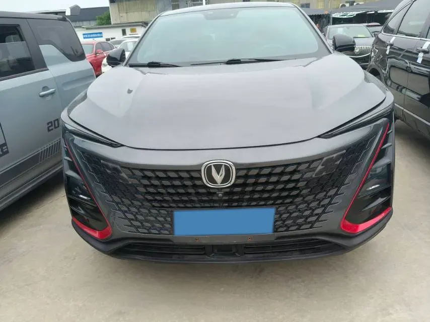 2022 ChangAn UNI-T 1.5T 188HP L4 7DCT,autocango,china used car exporter,china ev exporter,chinese used car exporter,chinese used ev exporter