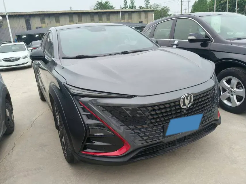 2022 ChangAn UNI-T 1.5T 188HP L4 7DCT,autocango,china used car exporter,china ev exporter,chinese used car exporter,chinese used ev exporter