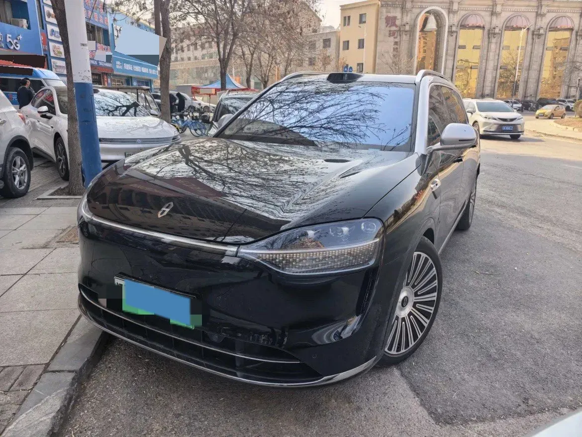 2025 AITO AITO M9 REEV 160HP REEV 52KWH,autocango,china used car exporter,china ev exporter,chinese used car exporter,chinese used ev exporter