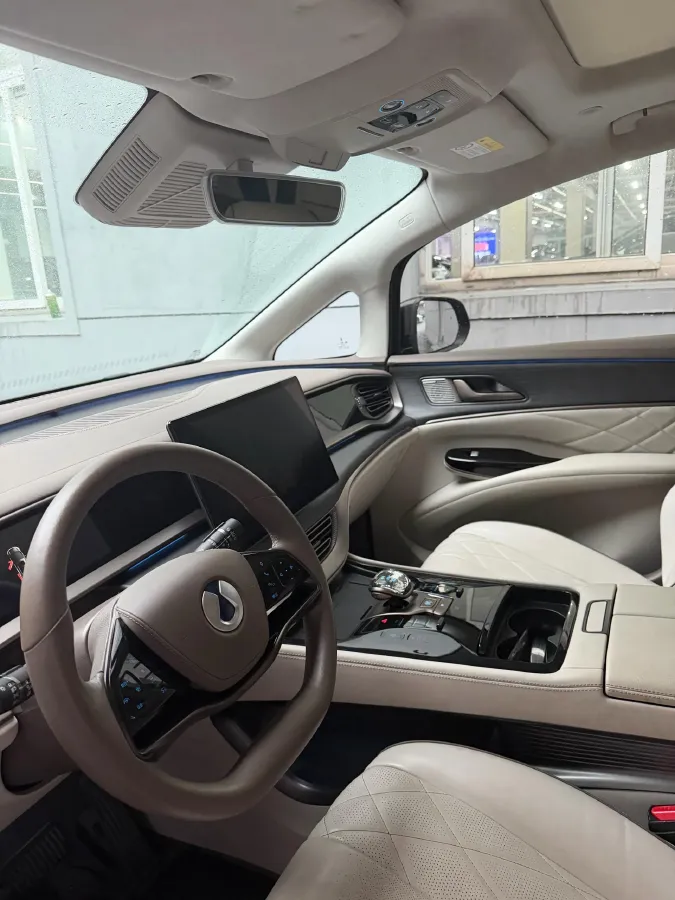 2022 HongQi HS7 3.0T 337HP V6 8AT,autocango,china used car exporter,china ev exporter,chinese used car exporter,chinese used ev exporter