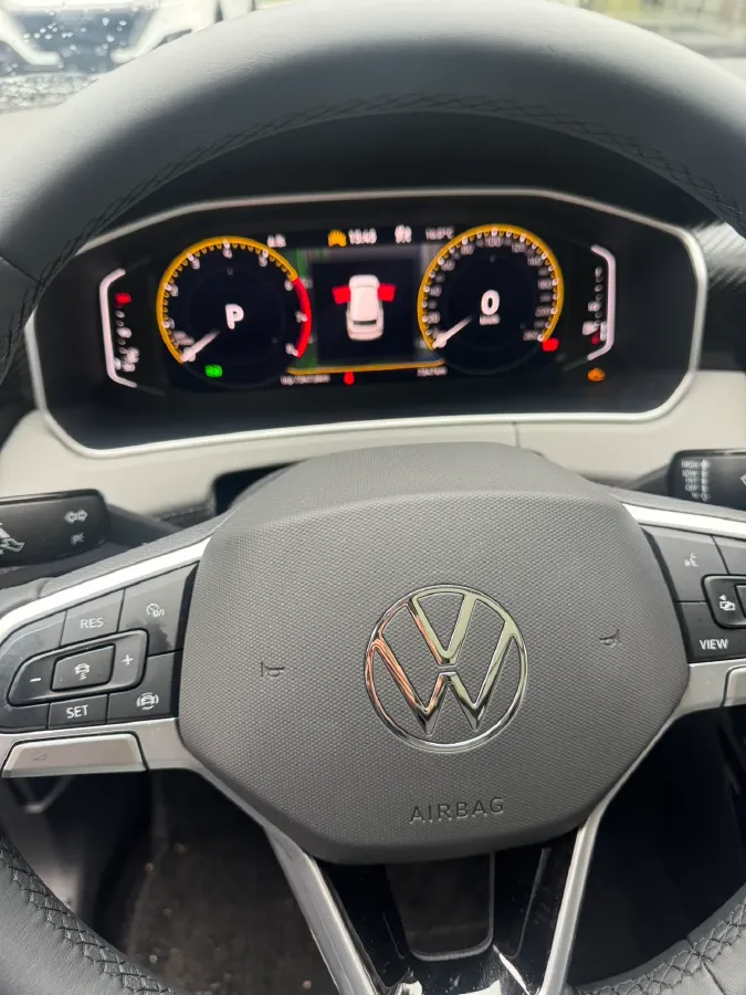 2025 Volkswagen Tayron 1.5T 160HP L4 7DCT,autocango,china used car exporter,china ev exporter,chinese used car exporter,chinese used ev exporter