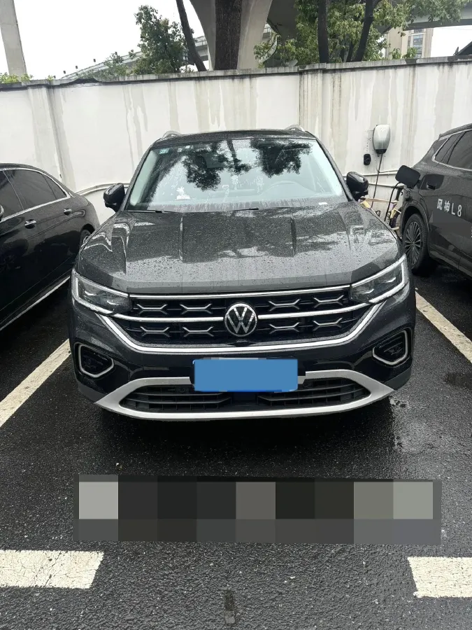 2025 Volkswagen Tayron 1.5T 160HP L4 7DCT,autocango,china used car exporter,china ev exporter,chinese used car exporter,chinese used ev exporter