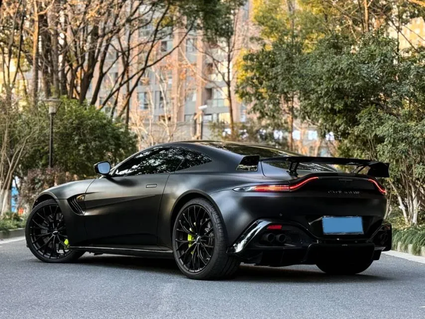 2023 Aston Martin V8 Vantage 4.0T 510HP V8 8AT,autocango,china used car exporter,china ev exporter,chinese used car exporter,chinese used ev exporter