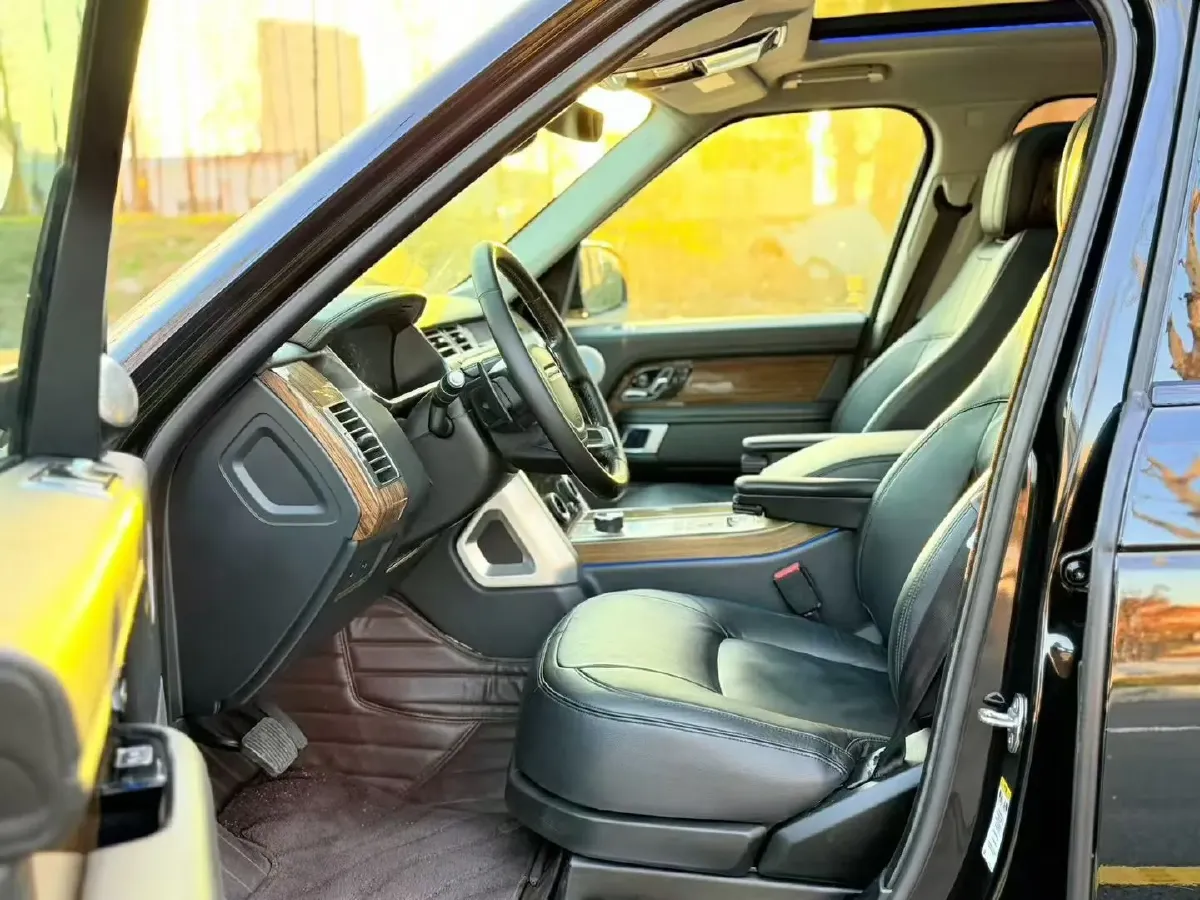 2022 Land Rover Range Rover 3.0T 360HP L6 8AT,autocango,china used car exporter,china ev exporter,chinese used car exporter,chinese used ev exporter