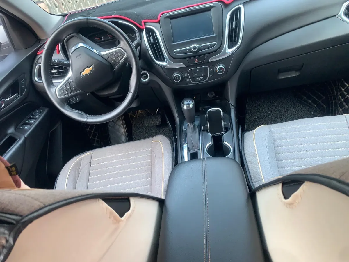 2018 Chevrolet Equinox 1.5T 180HP L4 6AT,autocango,china used car exporter,china ev exporter,chinese used car exporter,chinese used ev exporter