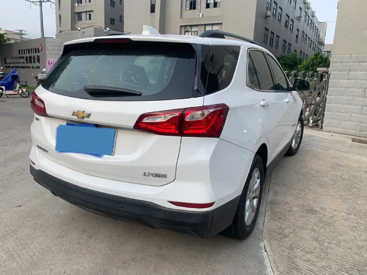 2018 Chevrolet Equinox 1.5T 180HP L4 6AT,autocango,china used car exporter,china ev exporter,chinese used car exporter,chinese used ev exporter