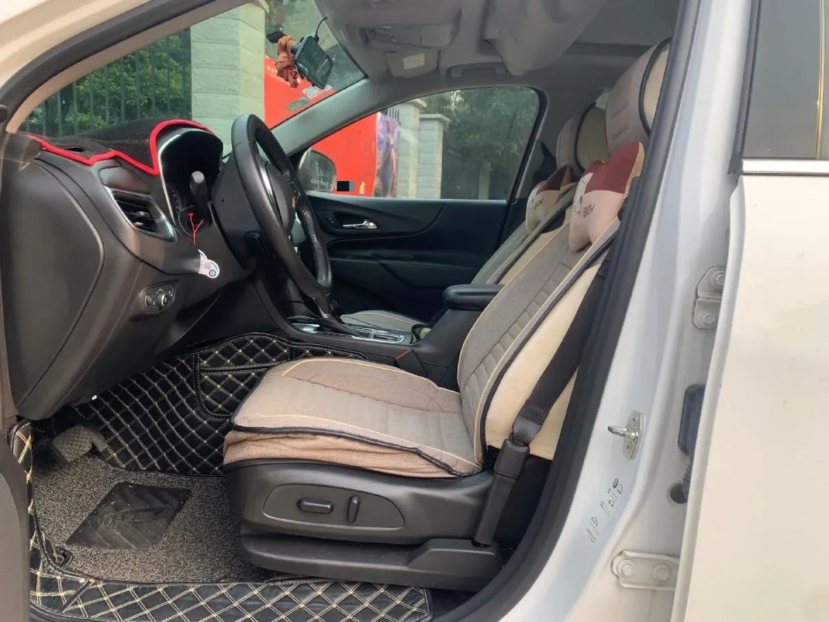 2018 Chevrolet Equinox 1.5T 180HP L4 6AT,autocango,china used car exporter,china ev exporter,chinese used car exporter,chinese used ev exporter