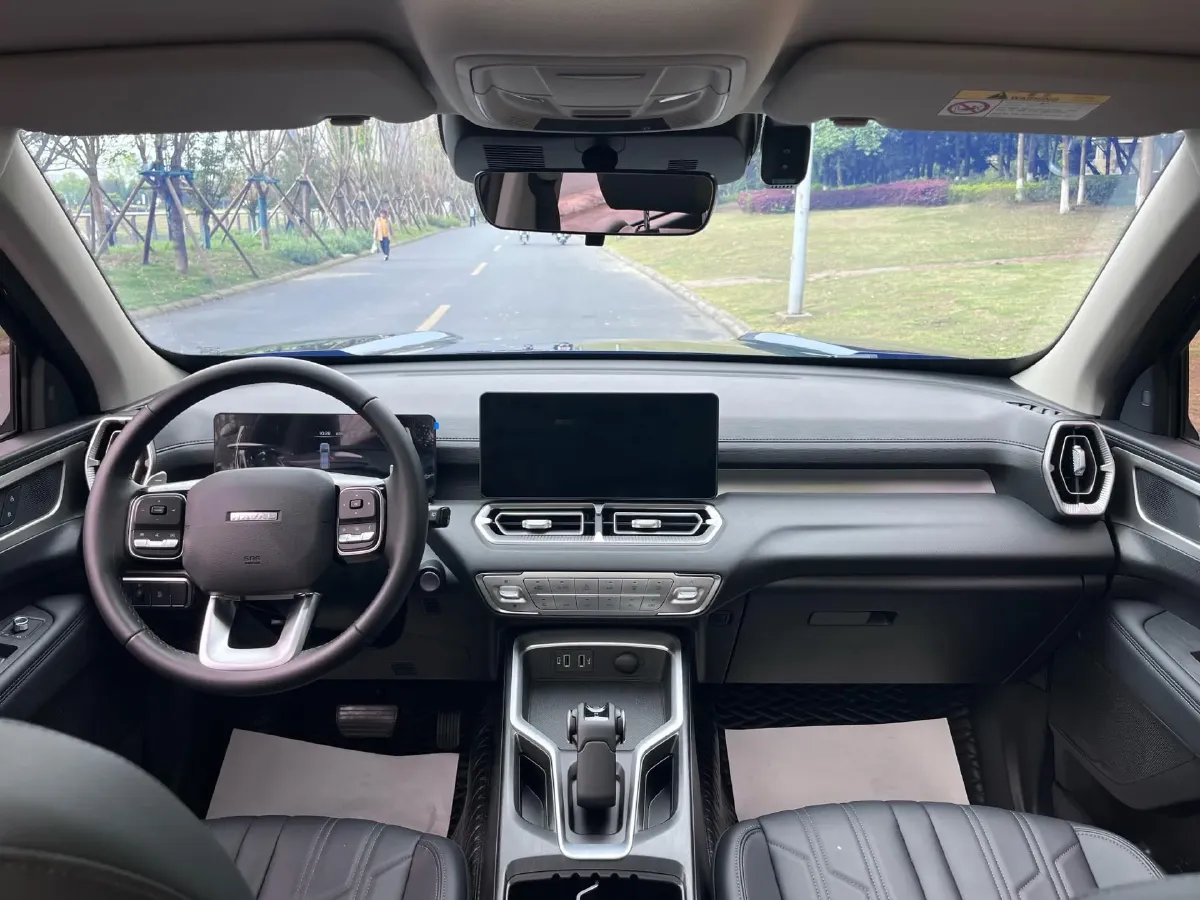 2025 Haval H5 2.0T 224HP L4 8AT,autocango,china used car exporter,china ev exporter,chinese used car exporter,chinese used ev exporter