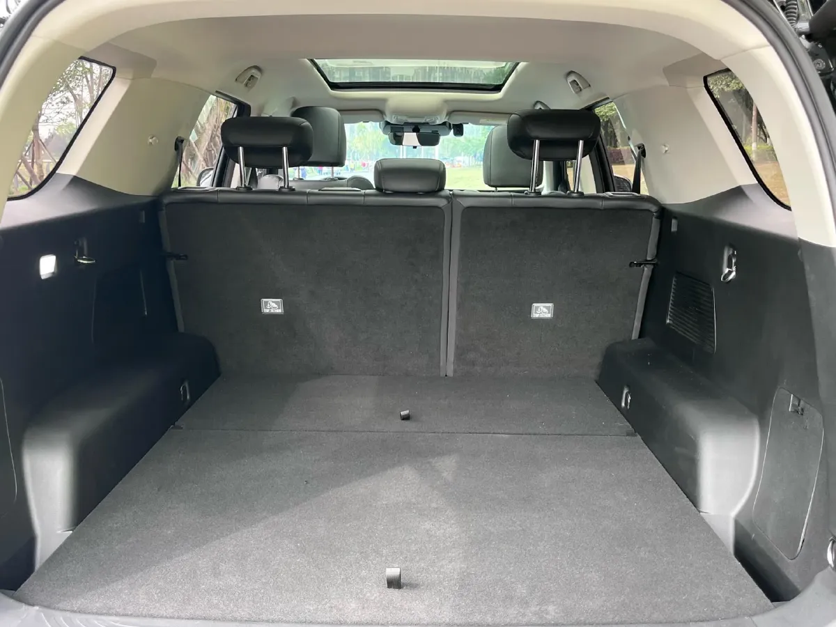 2025 Haval H5 2.0T 224HP L4 8AT,autocango,china used car exporter,china ev exporter,chinese used car exporter,chinese used ev exporter