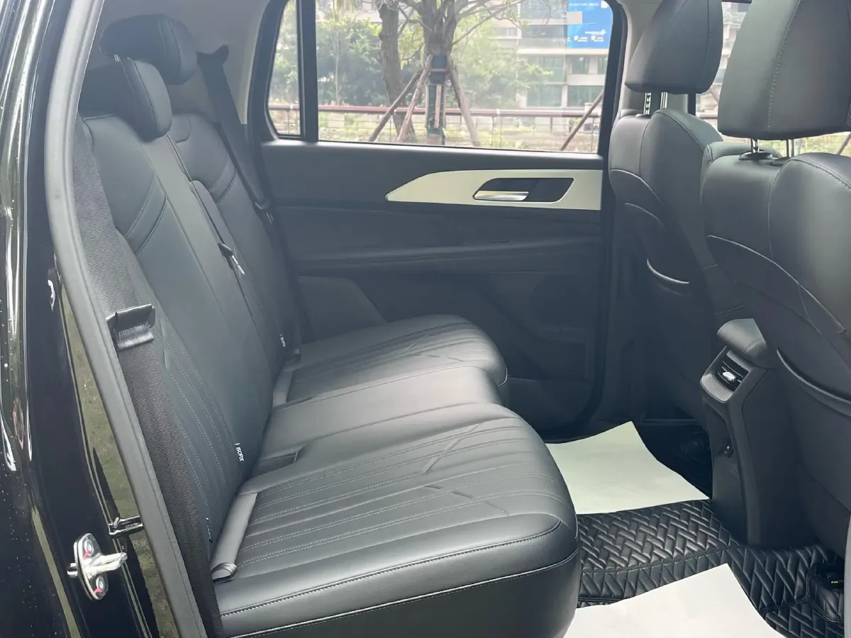 2025 Haval H5 2.0T 224HP L4 8AT,autocango,china used car exporter,china ev exporter,chinese used car exporter,chinese used ev exporter