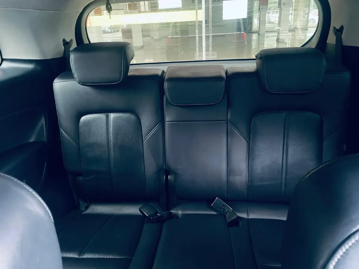 2021 GAC Trumpchi M8 2.0T 252HP L4 8AT,autocango,china used car exporter,china ev exporter,chinese used car exporter,chinese used ev exporter