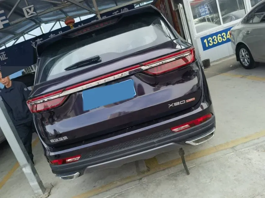 2021 Jetour X90 Plus 1.5T 156HP L4 6MT,autocango,china used car exporter,china ev exporter,chinese used car exporter,chinese used ev exporter