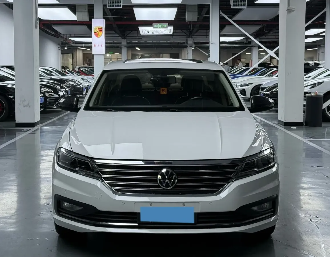 2021 Volkswagen Lavida 1.4T 150HP L4 7DCT,autocango,china used car exporter,china ev exporter,chinese used car exporter,chinese used ev exporter