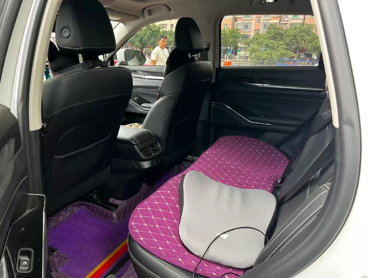 2021 Haval H6 1.5T 169HP L4 7DCT,autocango,china used car exporter,china ev exporter,chinese used car exporter,chinese used ev exporter