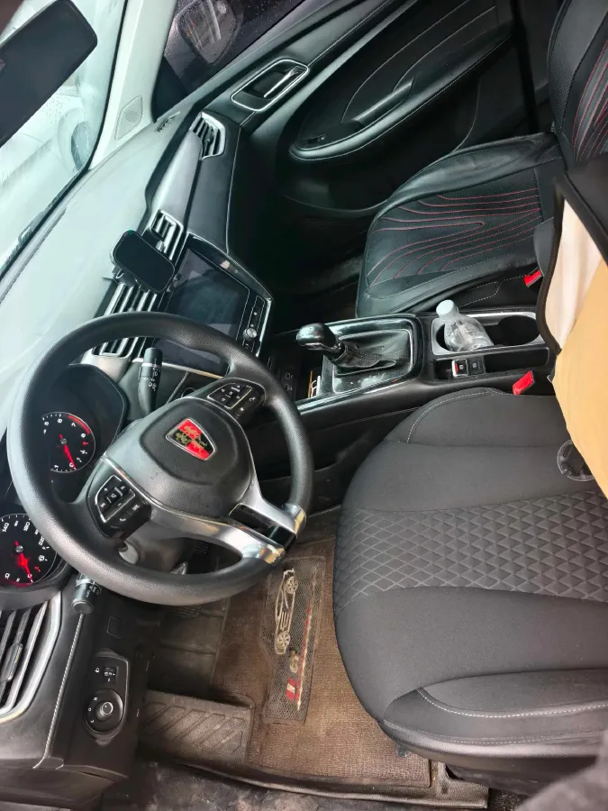 2019 Roewe i5 1.5L 120HP L4 CVT,autocango,china used car exporter,china ev exporter,chinese used car exporter,chinese used ev exporter