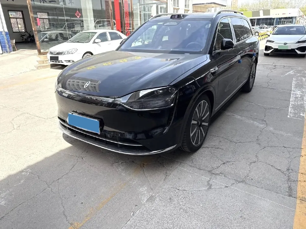 2025 AITO AITO M9 REEV 160HP REEV 52KWH,autocango,china used car exporter,china ev exporter,chinese used car exporter,chinese used ev exporter