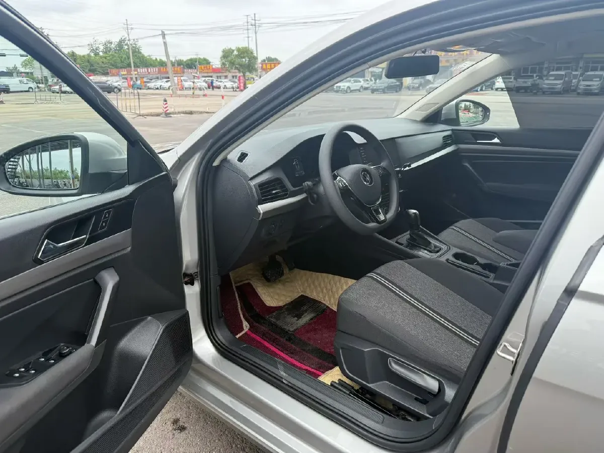 2019 Volkswagen Lavida 1.5L 113HP L4 6AT,autocango,china used car exporter,china ev exporter,chinese used car exporter,chinese used ev exporter