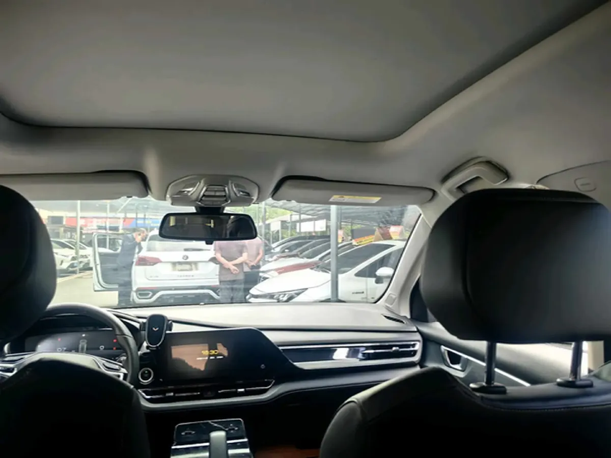 2022 WuLing KaiJie 1.5T 177HP L4 CVT,autocango,china used car exporter,china ev exporter,chinese used car exporter,chinese used ev exporter