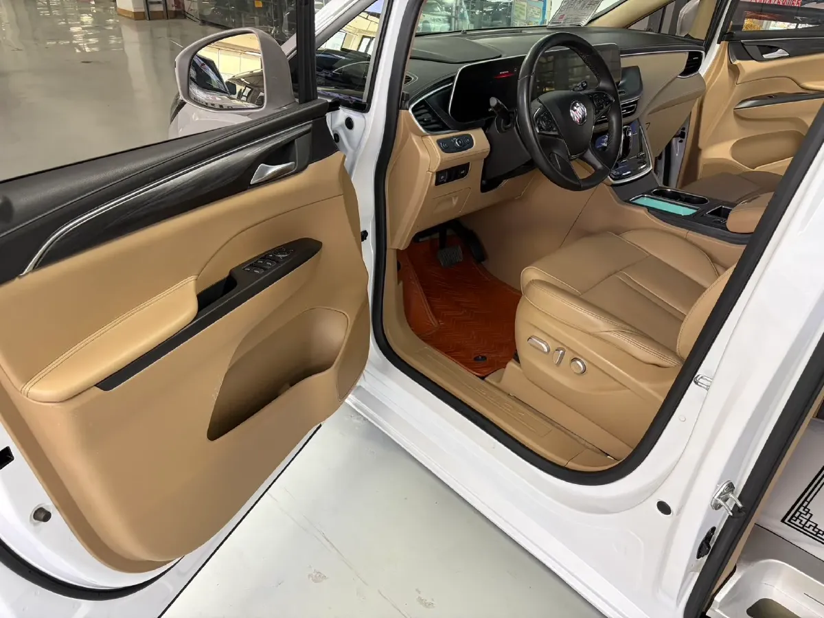 2021 Buick GL8 2.0T 237HP L4 9AT,autocango,china used car exporter,china ev exporter,chinese used car exporter,chinese used ev exporter