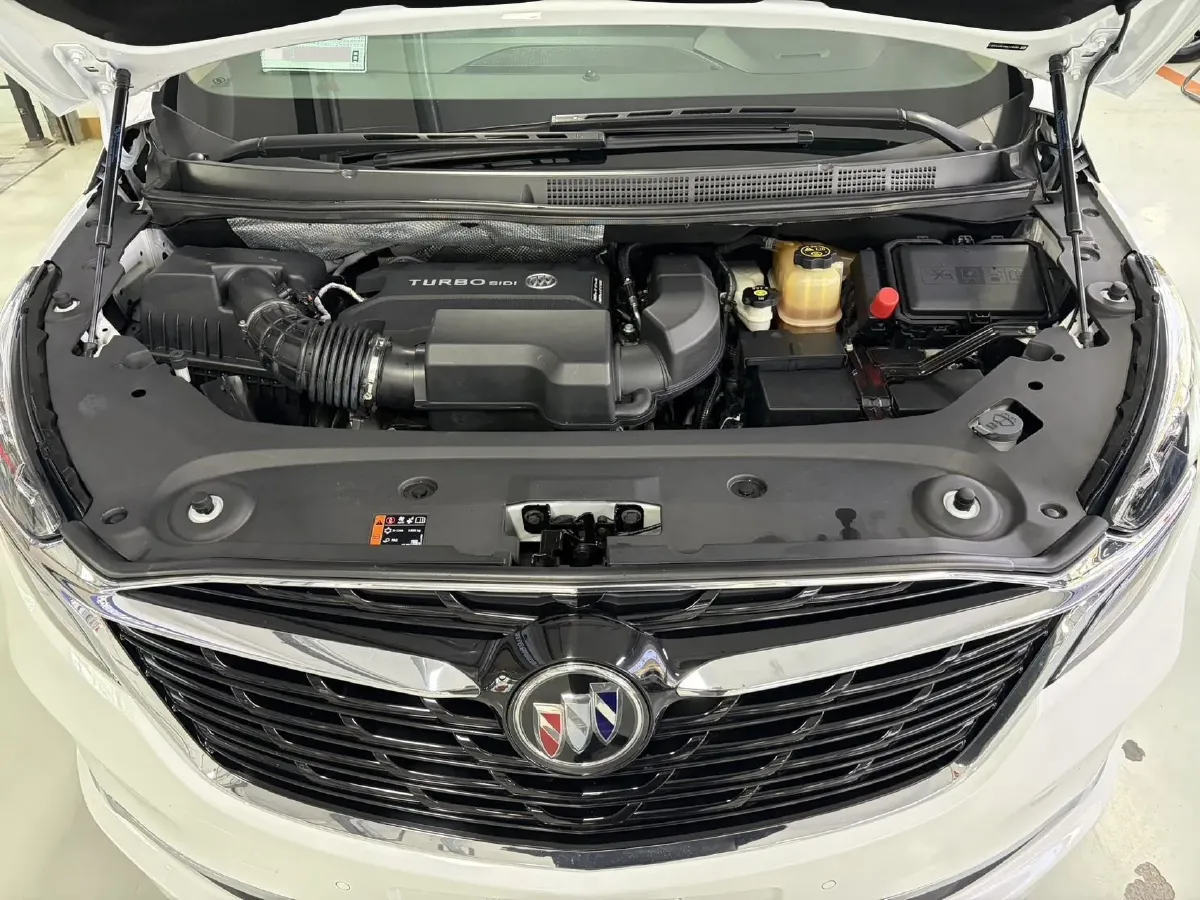 2021 Buick GL8 2.0T 237HP L4 9AT,autocango,china used car exporter,china ev exporter,chinese used car exporter,chinese used ev exporter