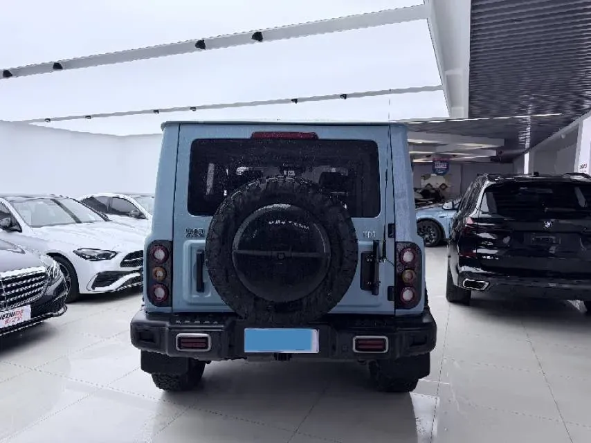 2025 212 212 T01 2.0T 252HP L4 8AT,autocango,china used car exporter,china ev exporter,chinese used car exporter,chinese used ev exporter