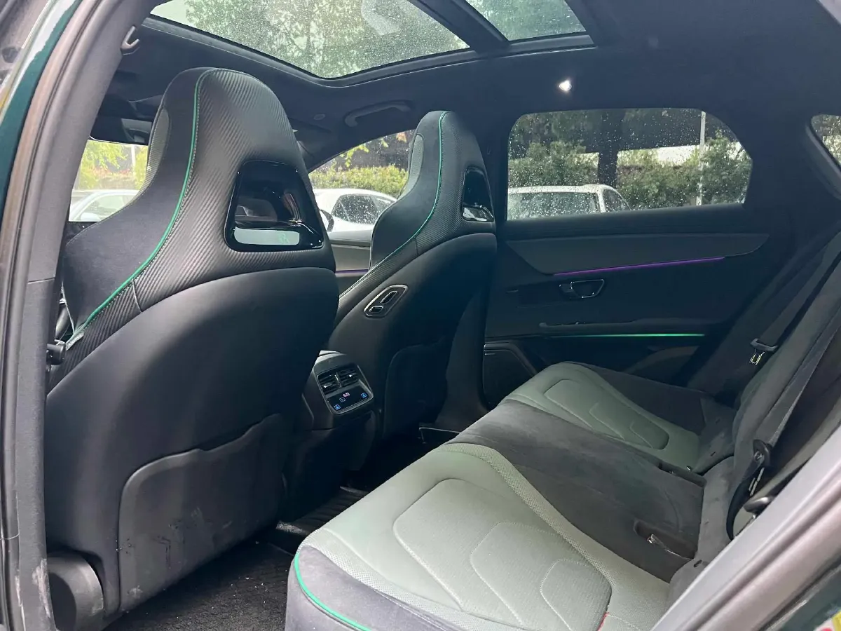 2022 Toyota Highlander 2.5L 192HP L4 E-CVT Hybrid,autocango,china used car exporter,china ev exporter,chinese used car exporter,chinese used ev exporter