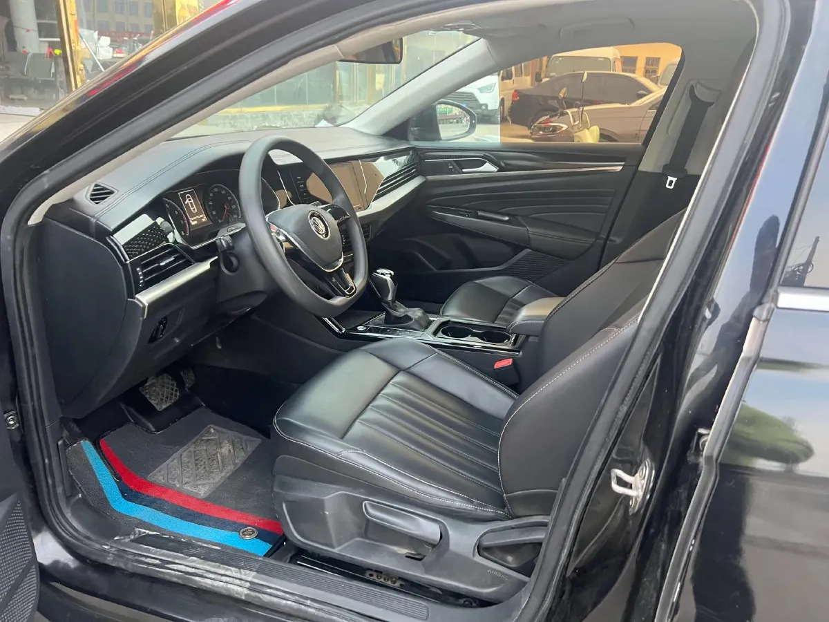 2021 Volkswagen Passat 1.4T 150HP L4 7DCT,autocango,china used car exporter,china ev exporter,chinese used car exporter,chinese used ev exporter