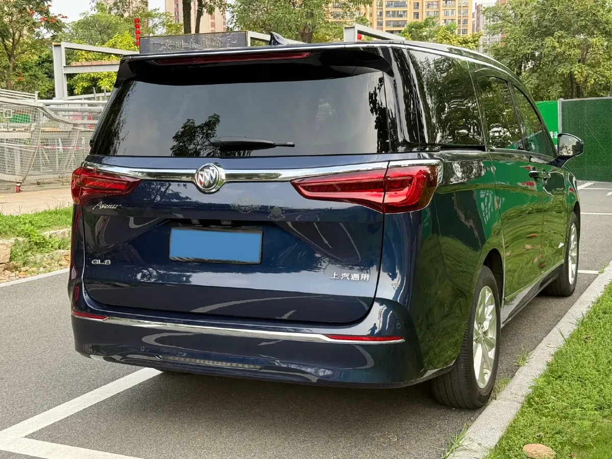2020 Buick GL8 2.0T 237HP L4 9AT,autocango,china used car exporter,china ev exporter,chinese used car exporter,chinese used ev exporter