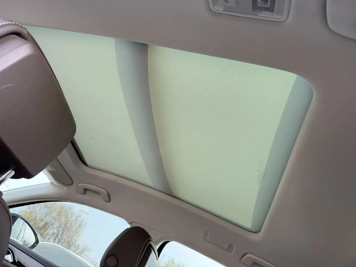 2019 Volvo V40 1.5T 152HP L4 6AT,autocango,china used car exporter,china ev exporter,chinese used car exporter,chinese used ev exporter