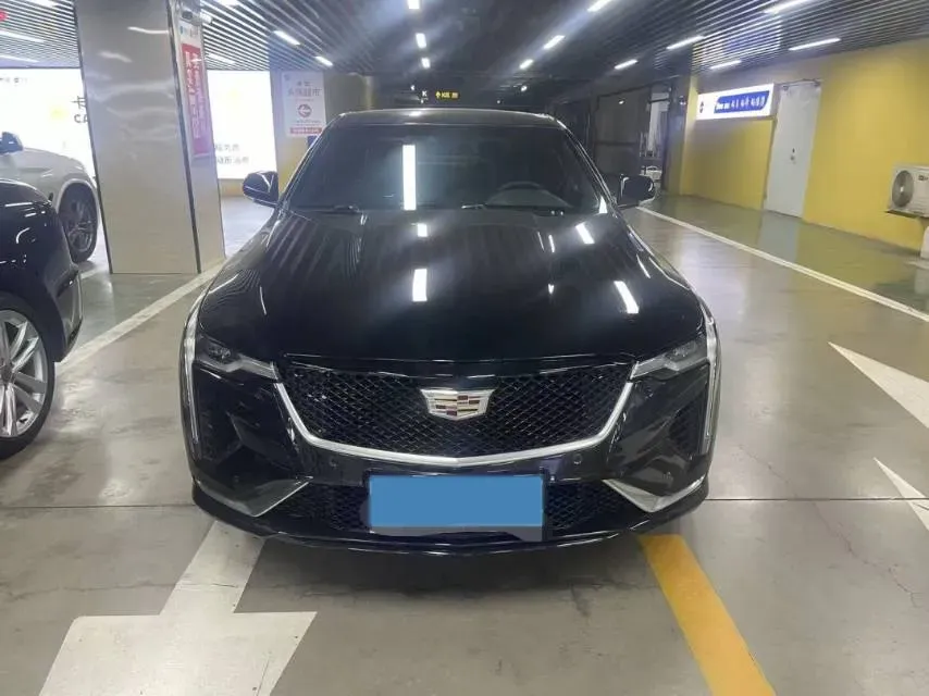 2023 Cadillac CT4 1.5T 211HP L4 8AT,autocango,china used car exporter,china ev exporter,chinese used car exporter,chinese used ev exporter
