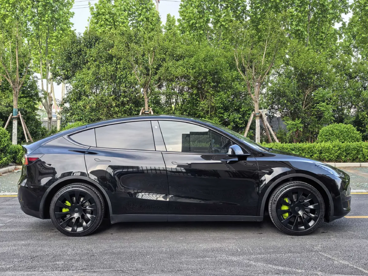 2022 Tesla Model Y BEV 60KWH,autocango,china used car exporter,china ev exporter,chinese used car exporter,chinese used ev exporter