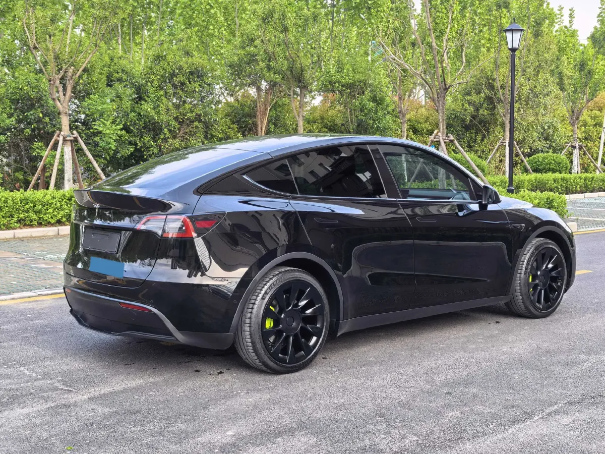 2022 Tesla Model Y BEV 60KWH,autocango,china used car exporter,china ev exporter,chinese used car exporter,chinese used ev exporter