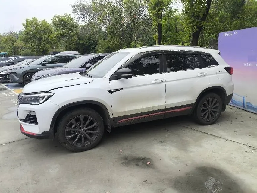 2022 ChangAn CS75 1.5T 180HP L4 7DCT,autocango,china used car exporter,china ev exporter,chinese used car exporter,chinese used ev exporter