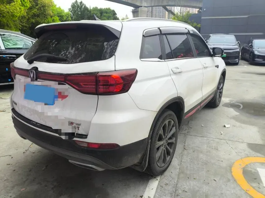 2022 ChangAn CS75 1.5T 180HP L4 7DCT,autocango,china used car exporter,china ev exporter,chinese used car exporter,chinese used ev exporter