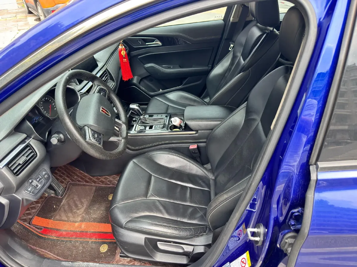 2019 HongQi H5 1.8T 180HP L4 6AT,autocango,china used car exporter,china ev exporter,chinese used car exporter,chinese used ev exporter