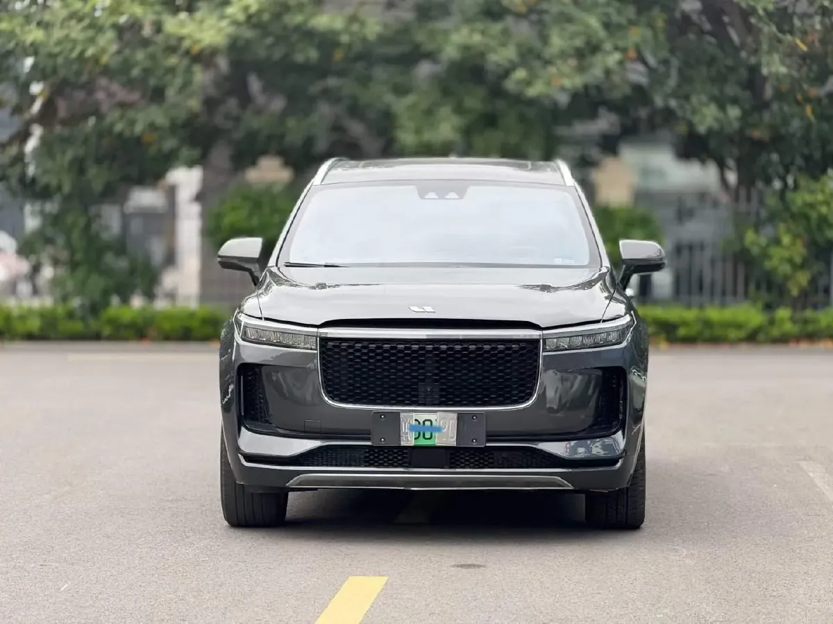 2020 Li ONE Range Extended 131HP REEV 40.5KWH,autocango,china used car exporter,china ev exporter,chinese used car exporter,chinese used ev exporter