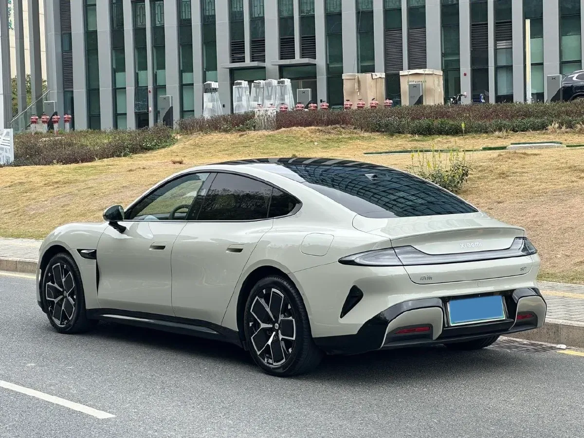 2024 MI SU7 BEV 73.6KWH,autocango,china used car exporter,china ev exporter,chinese used car exporter,chinese used ev exporter