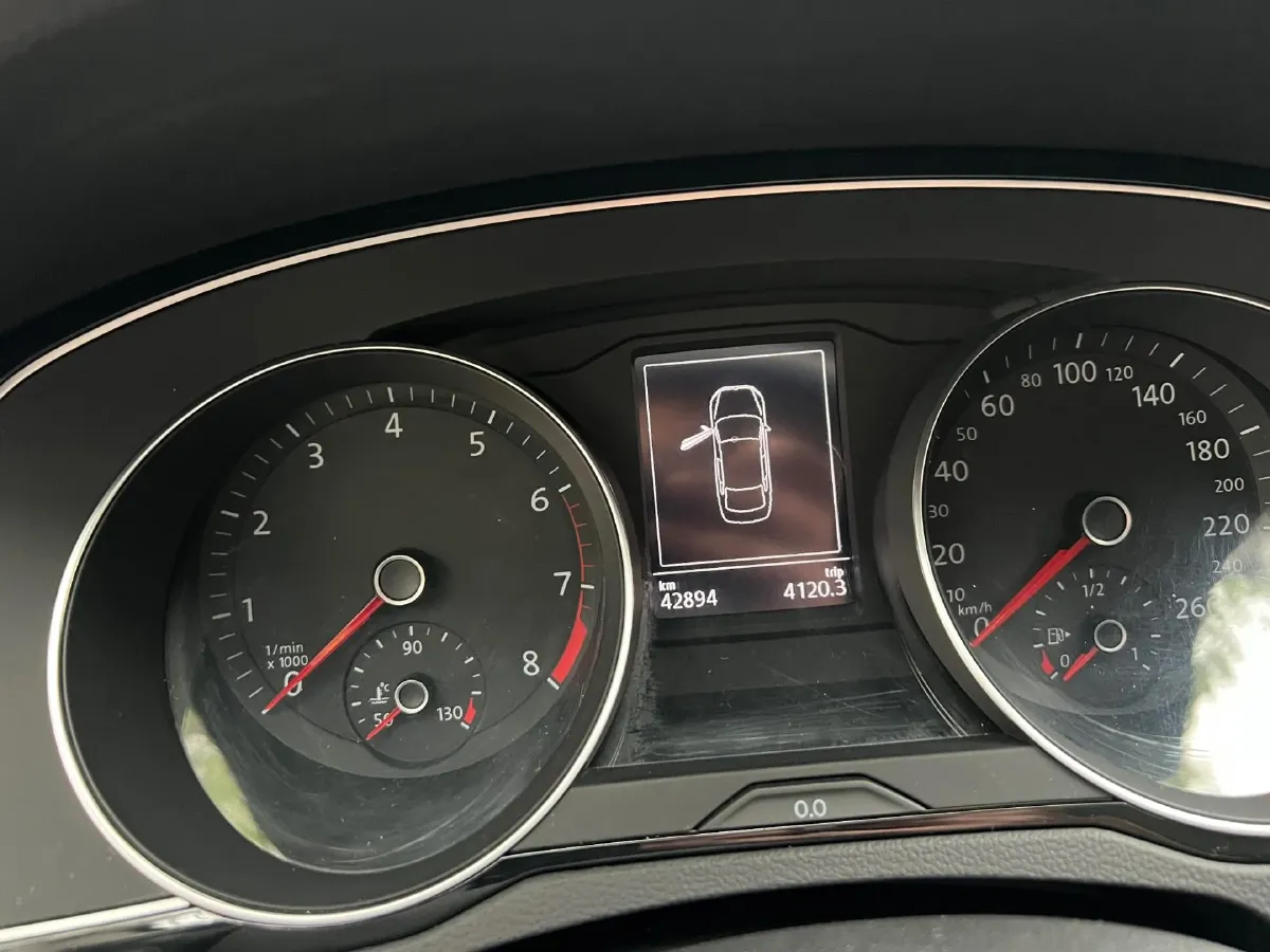 2020 Volkswagen Magotan 2.0T 186HP L4 7DCT,autocango,china used car exporter,china ev exporter,chinese used car exporter,chinese used ev exporter