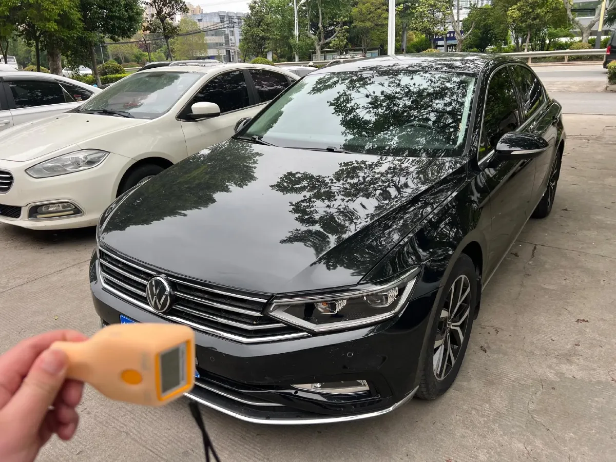 2020 Volkswagen Magotan 2.0T 186HP L4 7DCT,autocango,china used car exporter,china ev exporter,chinese used car exporter,chinese used ev exporter