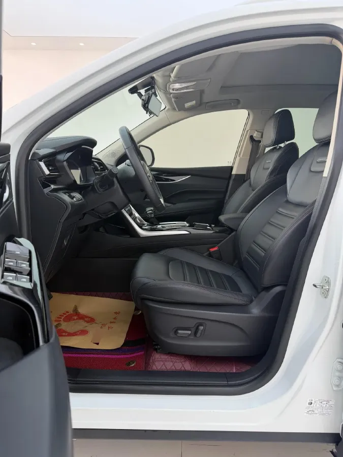 2019 MAXUS D60 1.5T 169HP L4 7DCT,autocango,china used car exporter,china ev exporter,chinese used car exporter,chinese used ev exporter